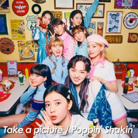 Ao - Take a picture^Poppin' Shakin' / NiziU