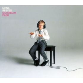 MAGICAL / NONA REEVES